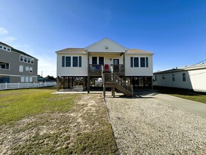 Exterior - KD1730 - Oceanside, 3 bedroom, 2 bath, Private Saltwater pool! (Kill Devil Hills)