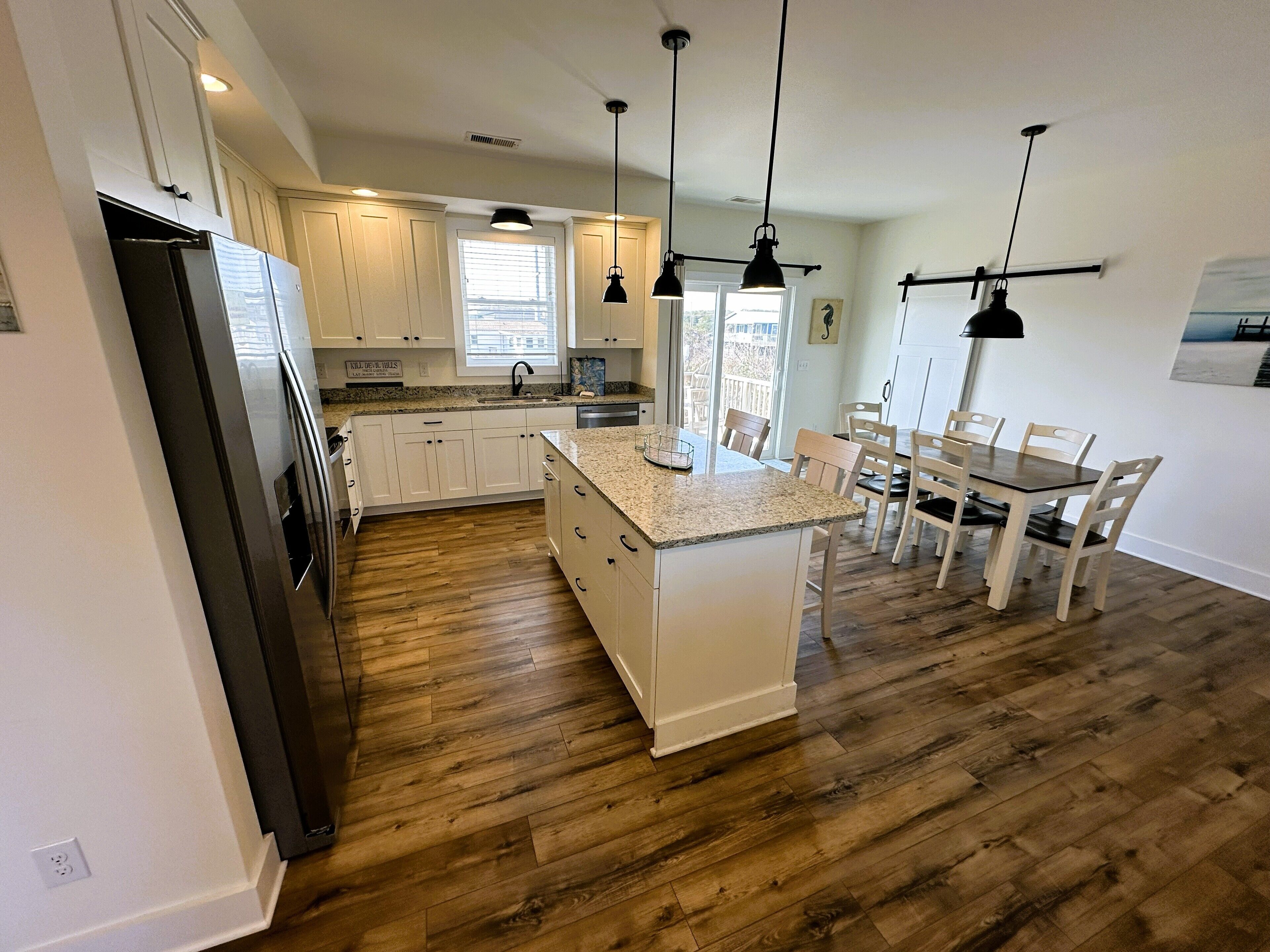 Køleskab, mikrobølgeovn, ovn, opvaskemaskine