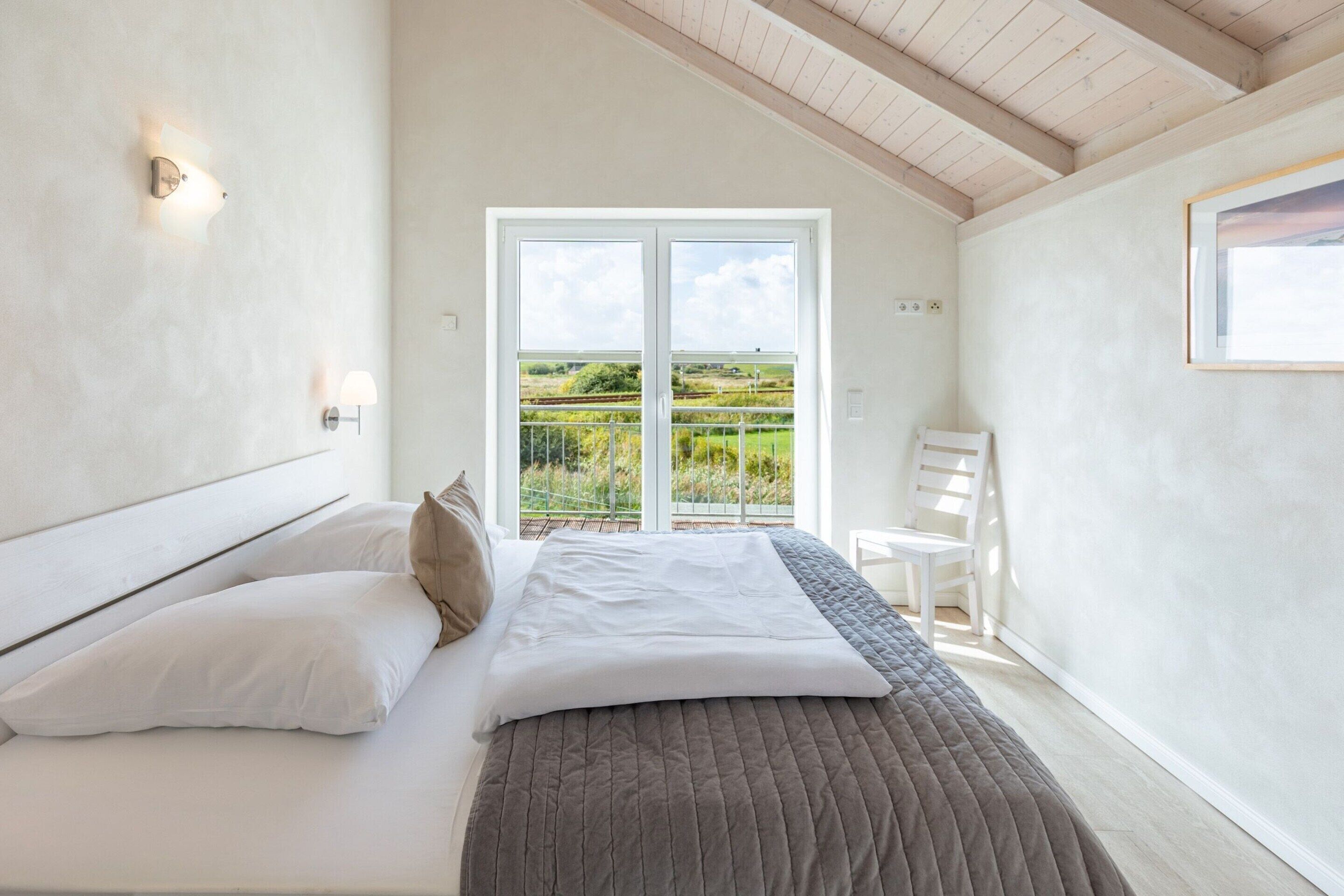 Hus | 3 soverom, individuelt innredet og strykejern/-brett