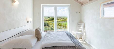 Hus | 3 soveværelser, individuel indretning, strygejern/strygebræt