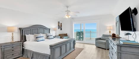 5 bedrooms, desk, iron/ironing board, free WiFi