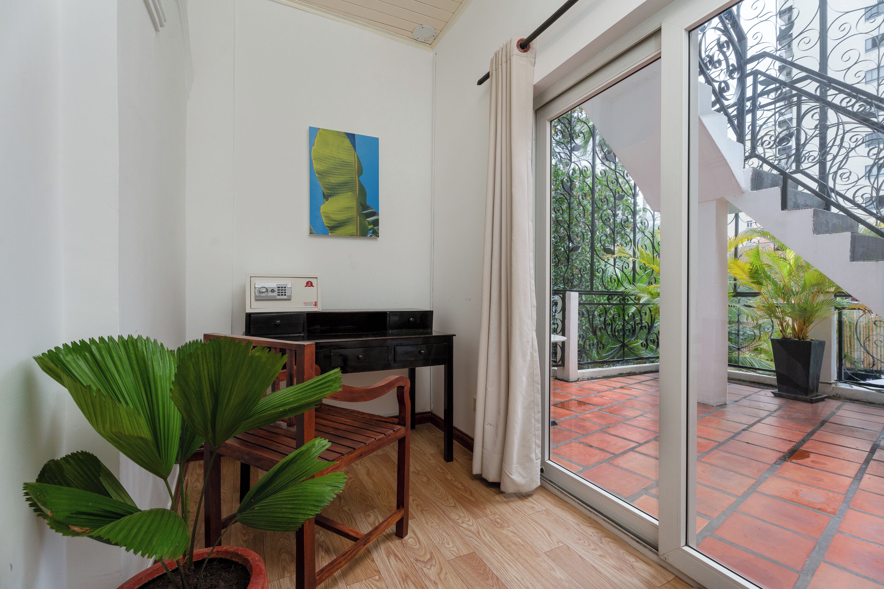 In-room safe, desk, laptop workspace, blackout drapes