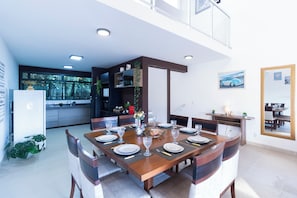 House | Ruang makan