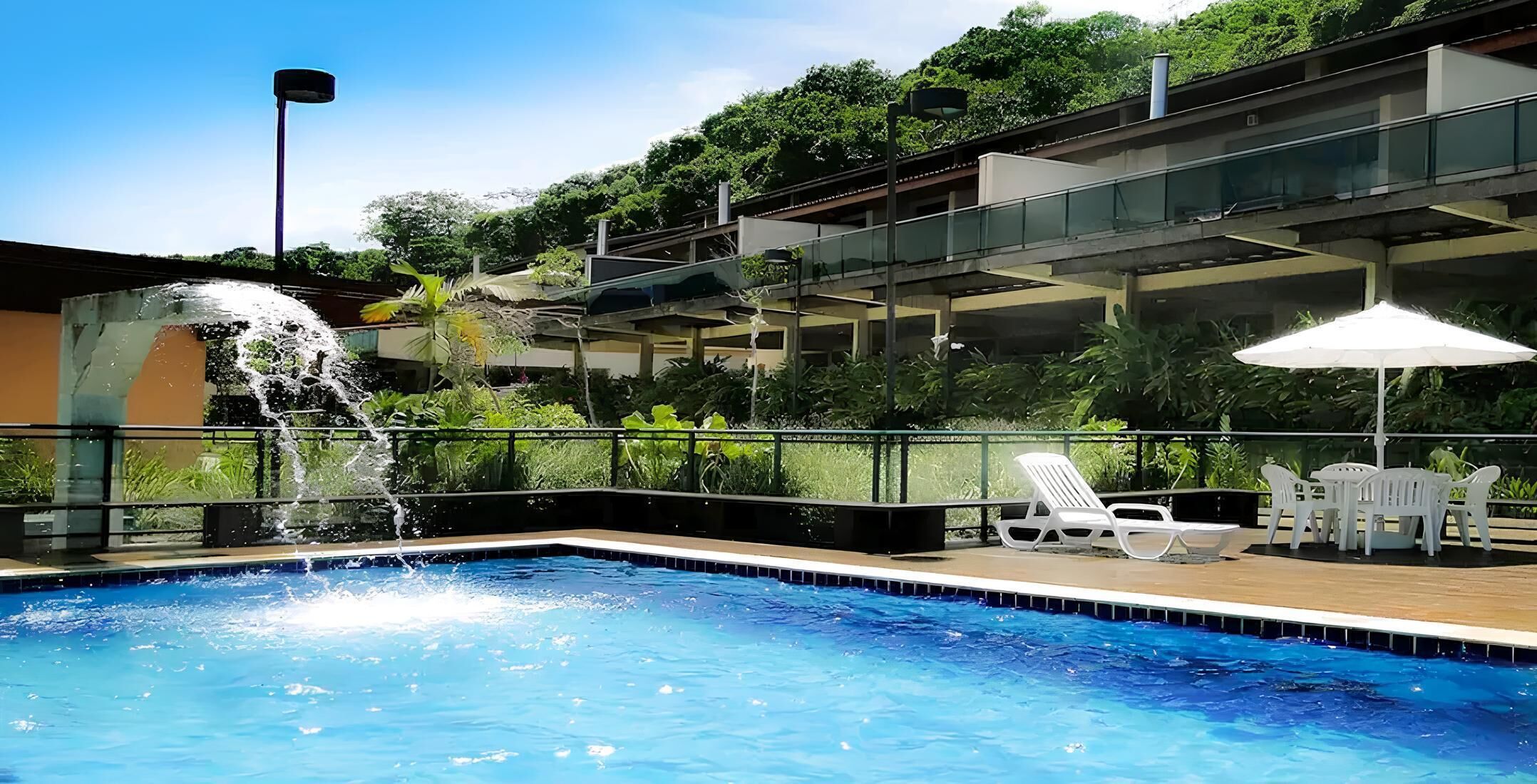 ハウス | 遮光カーテン、WiFi (無料)