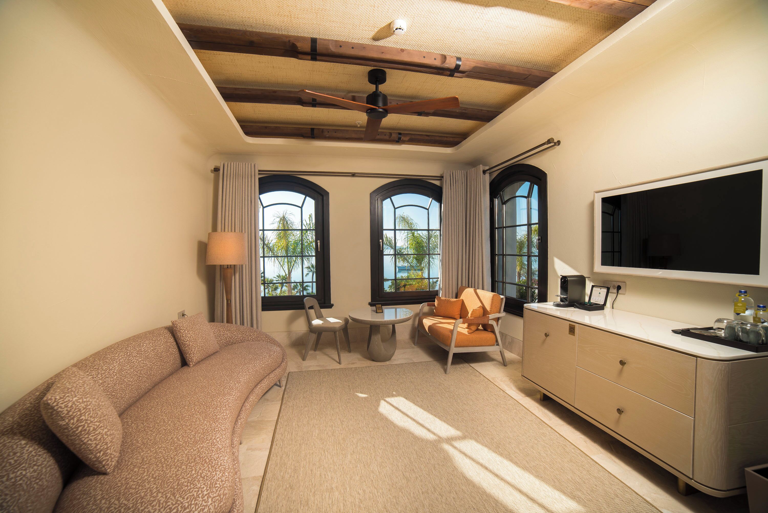 品质套房 | 起居区