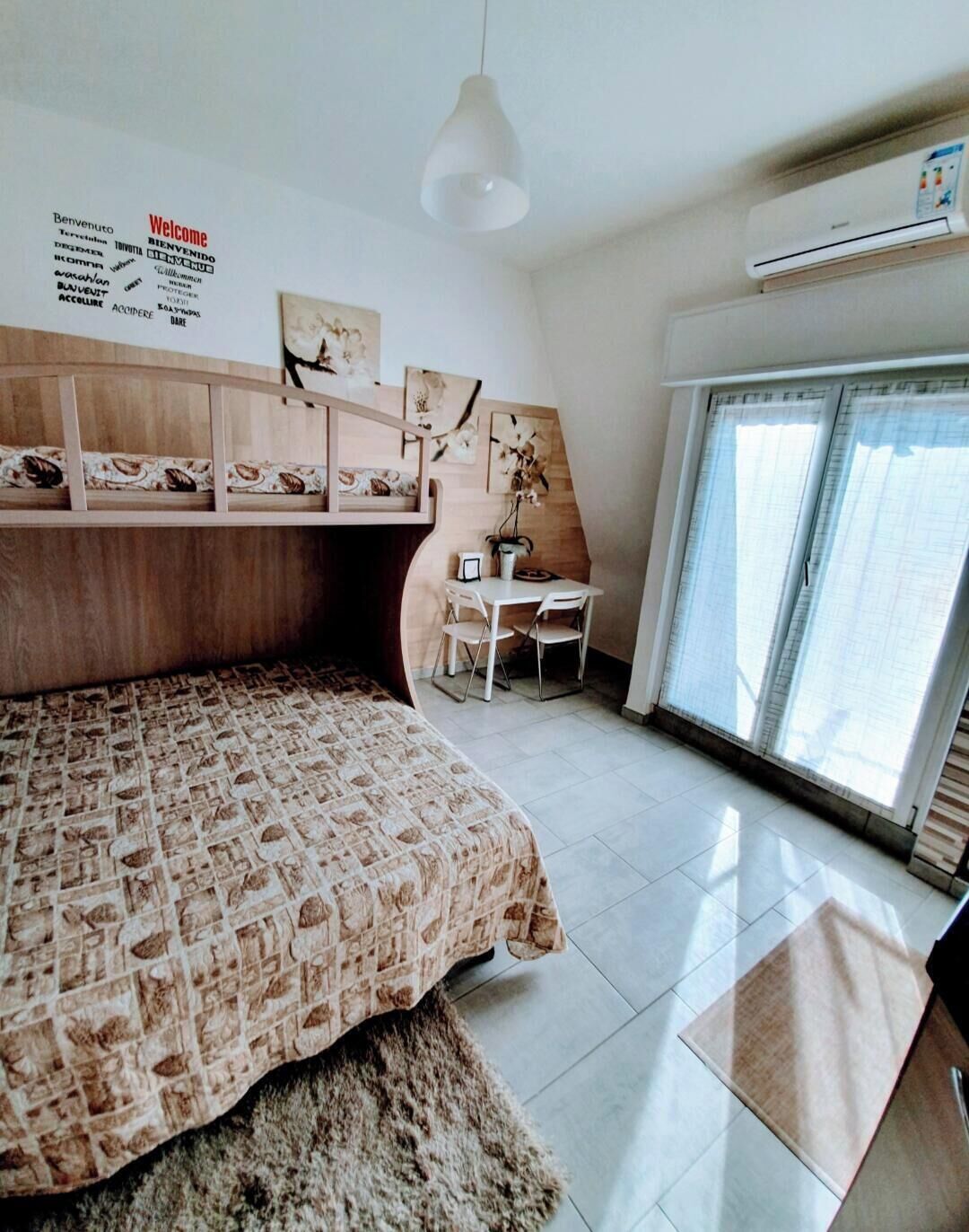 1 dormitorio, escritorio, tabla de planchar con plancha y wifi gratis