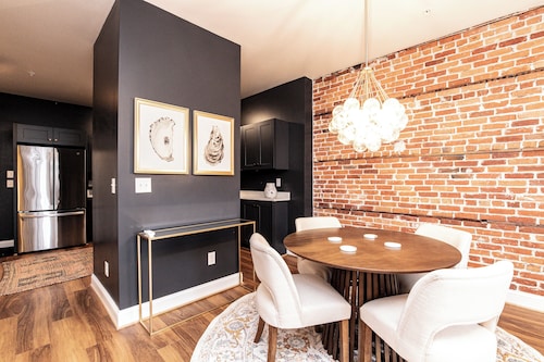 The Lilliston - Short Stays on Market