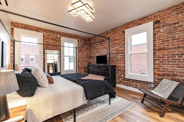 1 chambre, fer et planche à repasser, Wi-Fi, literie fournie