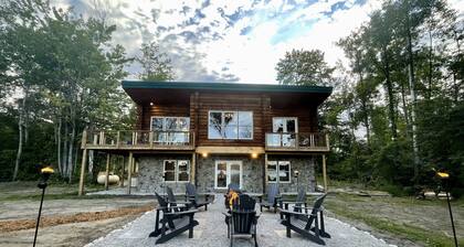 Cozy Cabin on Intermediate Lake in Bellaire