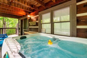 Bain à remous extérieur