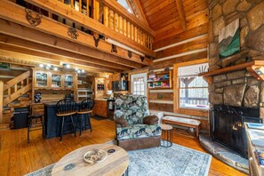 Interior - Peaceful 2BR*Hot Tub*Arcade*Community Pool*Privacy (Sevierville)