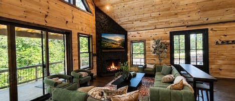 TV, fireplace, stereo