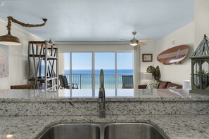Interior - Relax, Unwind & Watch the Waves, Beachfront Views with Free Beach Chair Service (Panama City Beach)