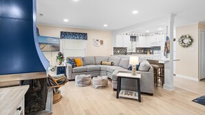 TV - A Place in the Sun 301 by seaside Vacations & Sales (Ocean City)