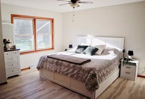 2 chambres, accĂšs au Wi-Fi (inclus), literie fournie