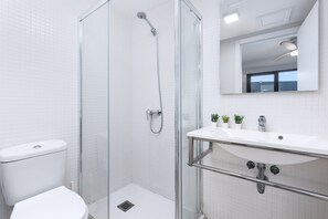 Hair dryer, towels - Home2Book Seafront Escape & Terrace, El Cotillo (El Cotillo)