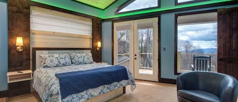 Bügeleisen/Bügelbrett, kostenloses WLAN, Bettwäsche