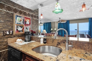 Interior - Sunsets, Waves & Free Beach Chair Service - Gulf-Front Unit @ Long Beach Resort (Panama City Beach)