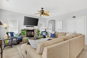 Smart TV - Spacious 6BR Retreat | Steps to Beach Access, Elevator, Resort Pool Access (Ocean Isle Beach)