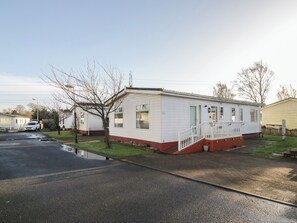 Exterior - Beechtree Lodge 54 (Denny)