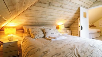 1 quarto, individualmente decorados, individualmente mobiliados