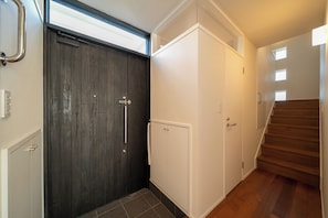 Vila conforto, vista para a baía | Ferros/tábuas de passar roupa, Wi-Fi de cortesia