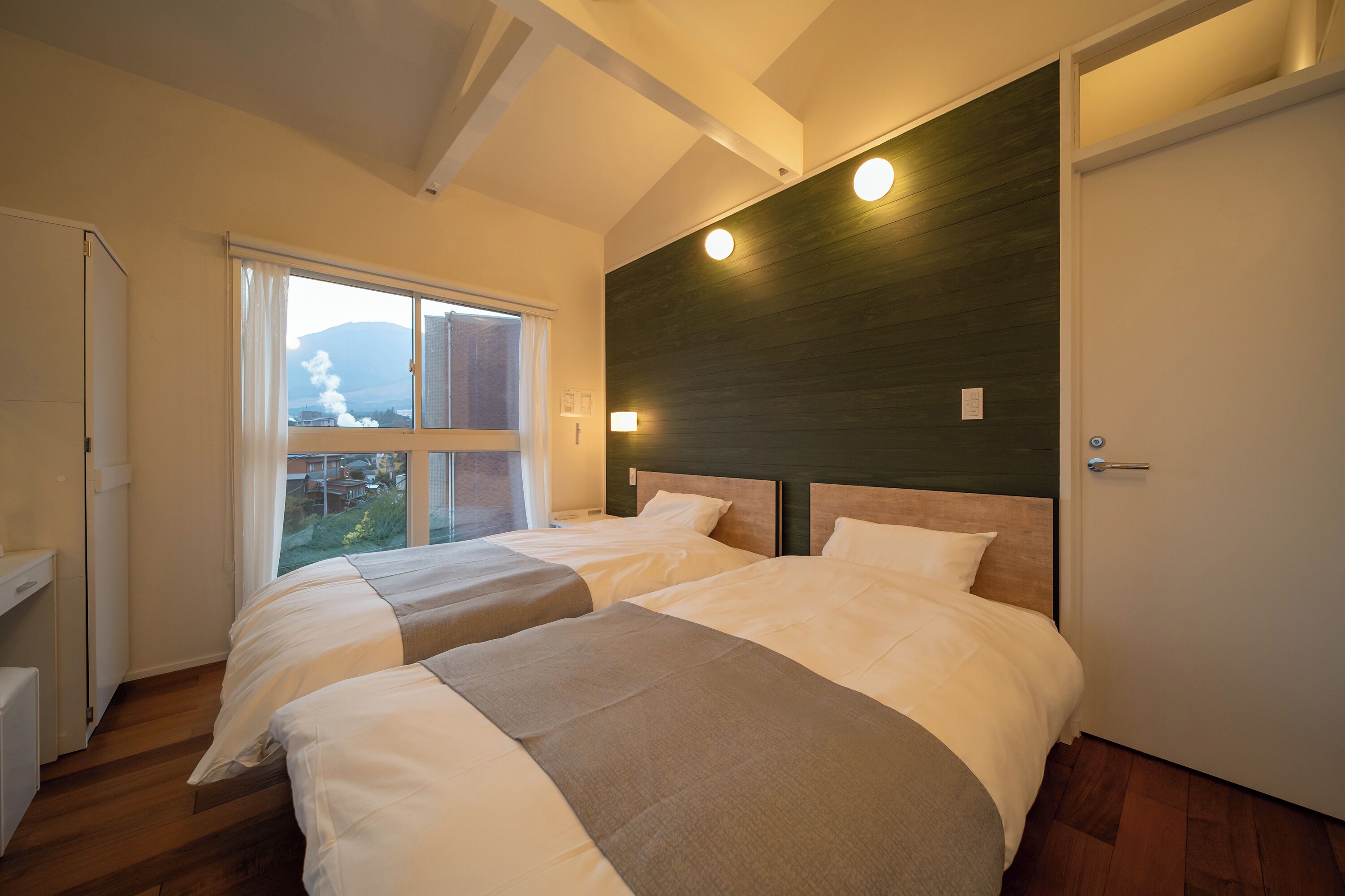 Comfort Villa, Bay View | Iron/ironing board, free WiFi