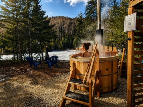 Glacia | Lakefront | Hot tub | Fireplace