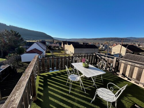 Chez Cécile 6-person apartment Alsace vineyard