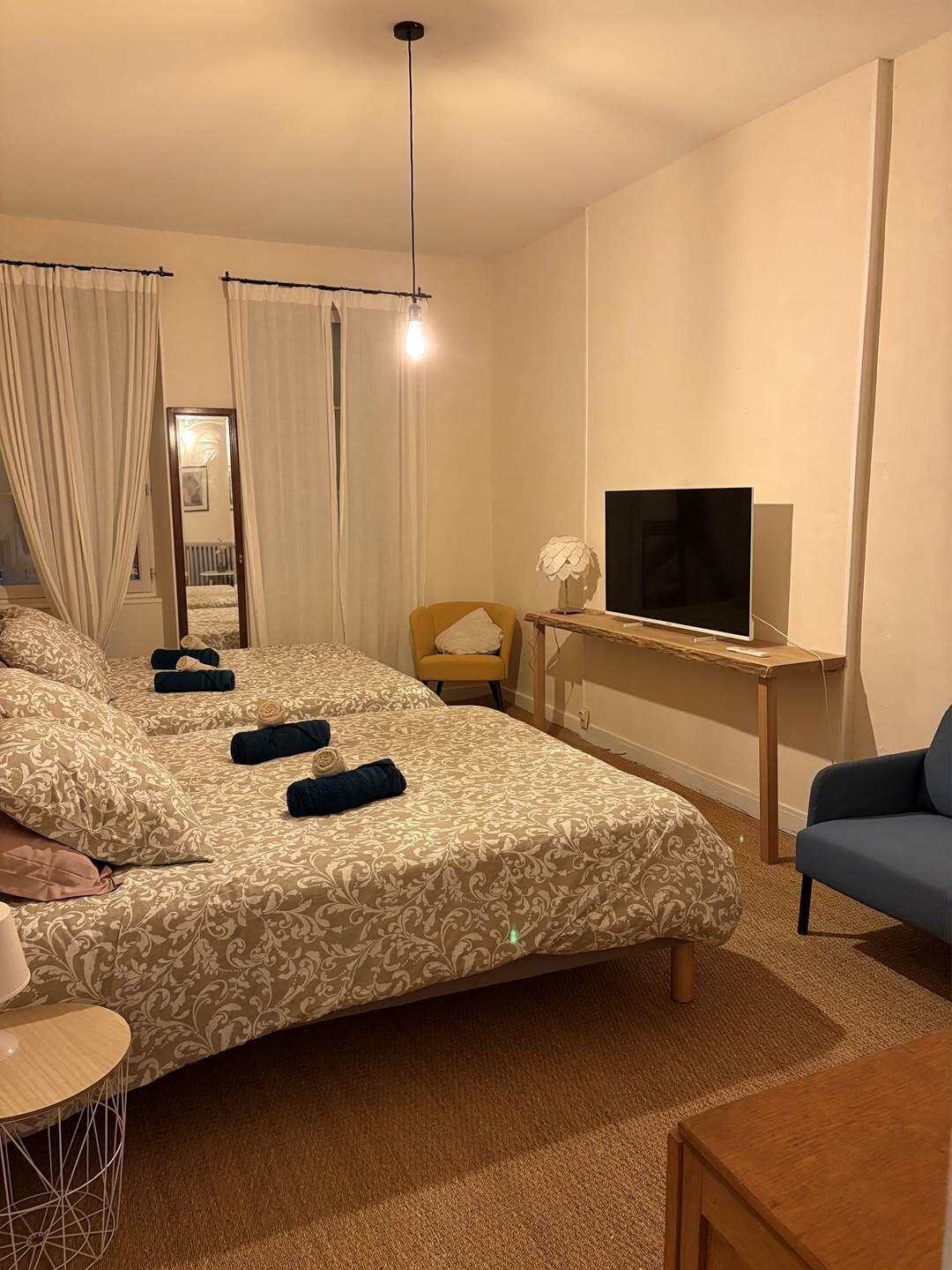 1 dormitorio, tabla de planchar con plancha, wifi gratis