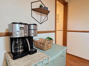 Interior - Cozy Sparta Getaway Near Indian Lakes, New Hot Tub! (Sparta)