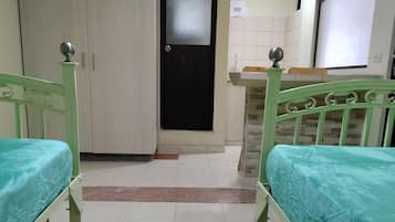 Standardværelse med 2 enkeltsenge | Strygejern/strygebræt, gratis Wi-Fi