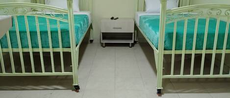 Iron/ironing board, free WiFi