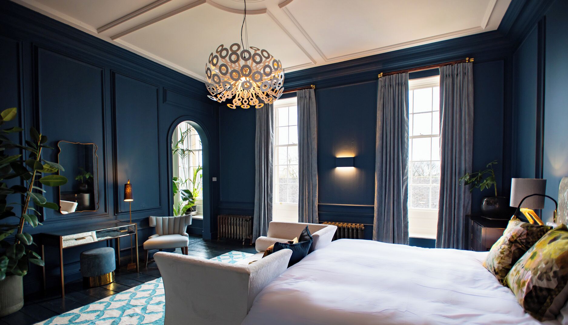 8 bedrooms, individually decorated, individually furnished, free WiFi