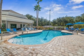 Pool - Pool View Suite – Near Disney, 1BR Comfort (Orlando)
