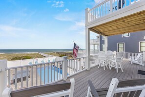 Property grounds - Ocean Club of Kure Beach - Oceanfront, pet friendly home with Private pool & Hot (Kure Beach)