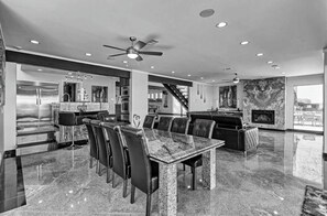 Dining - Ultimate Sports Resort on Lake Conroe (Montgomery)