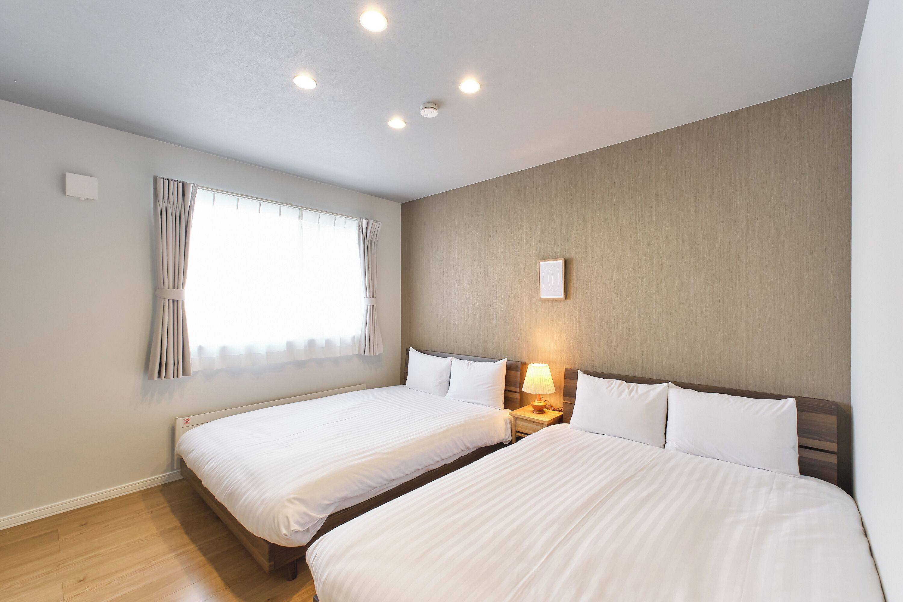 コンフォート コンドミニアム 2 ベッドルーム 禁煙 | アイロン / アイロン台、WiFi (無料)