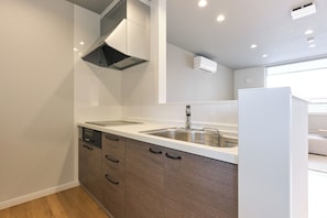 Comfort Condo, 2 Bedrooms, Non Smoking | Private kitchen - Higashikawa Hinna (Higashikawa)