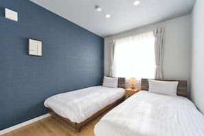 Comfort Condo, 2 Bedrooms, Non Smoking | Iron/ironing board, free WiFi - Higashikawa Hinna (Higashikawa)