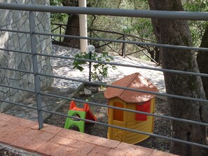 Apartment, 2 Schlafzimmer, Raucher, Terrasse | Kinderbereich