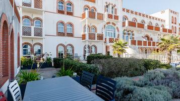 Apartment | Exterior