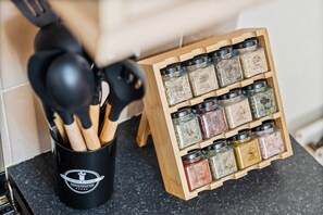 Miscellaneous - 3 Bedroom Home|Sleeps 6 Guest|4 Double Bed|Parking|Newcastle (Newcastle upon Tyne)