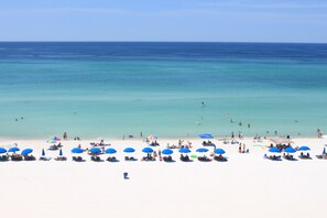 Aan het strand