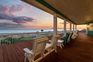 Terrace/patio - Beachfront | Swim Spa | Private Bowling Alley (Crystal Beach)
