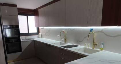 stunning appartment in jerusalem romema