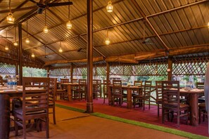 Restaurant - Bijrani Jungle Cottages by CYJ (Ramnagar)