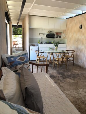Interior - Our home... Between Avocado Trees and Hills. (El Tránsito)