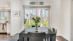 Dining - Southampton Bullhead Bay Private Home, Fenced in Yard, Great for Families (Southampton)