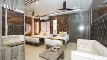 Exclusive Triple Room | Free WiFi